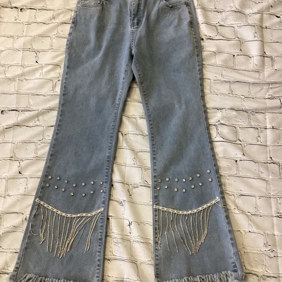 Distressed Hem Rhinestones Detailed Fringe Jeans (Size=14/XL) (Washed Blue) - Picture 1 of 7
